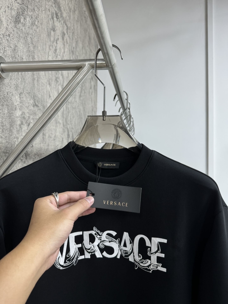 VERSACE
